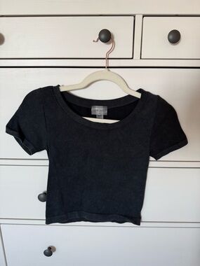 Ribbed Cropped Tee - Black